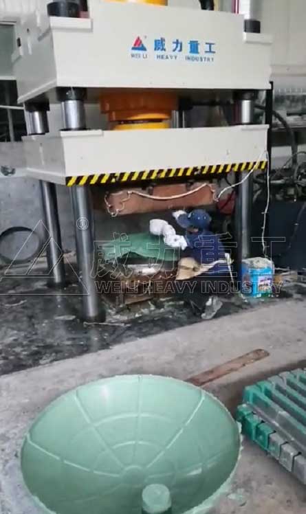 客戶模壓使用現場