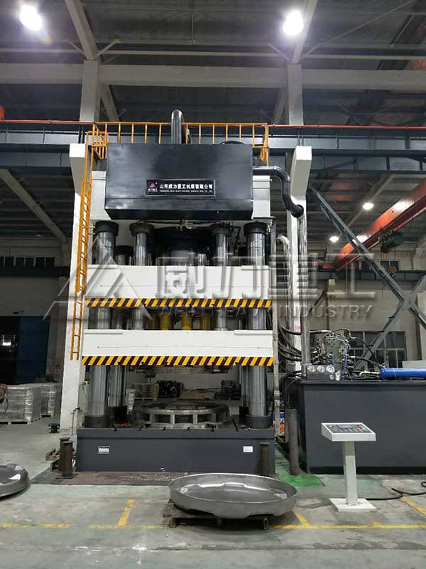 3000噸雙動薄板拉伸液壓機