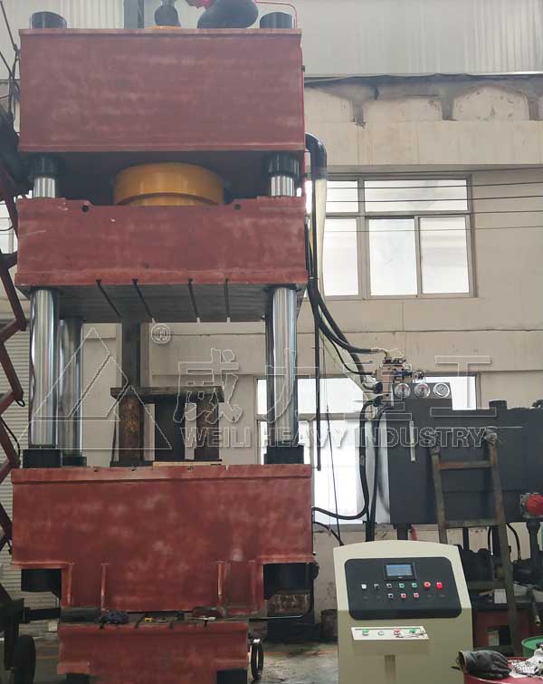 1000噸植物纖維托盤(pán)成型液壓機(jī)