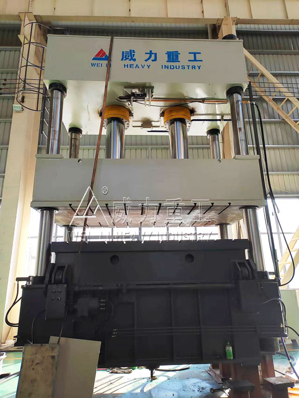 800噸汽車板金件拉伸液壓機